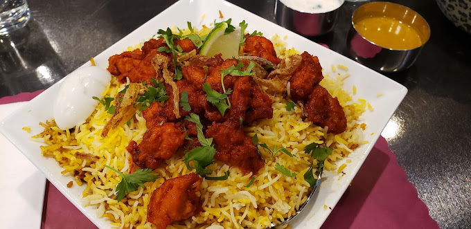 HBK Spl Chicken Biryani